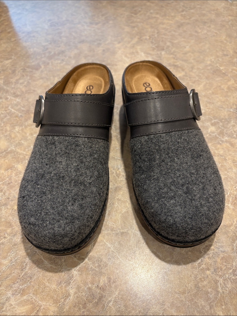 Earth Brand Women’s Grey Clogs